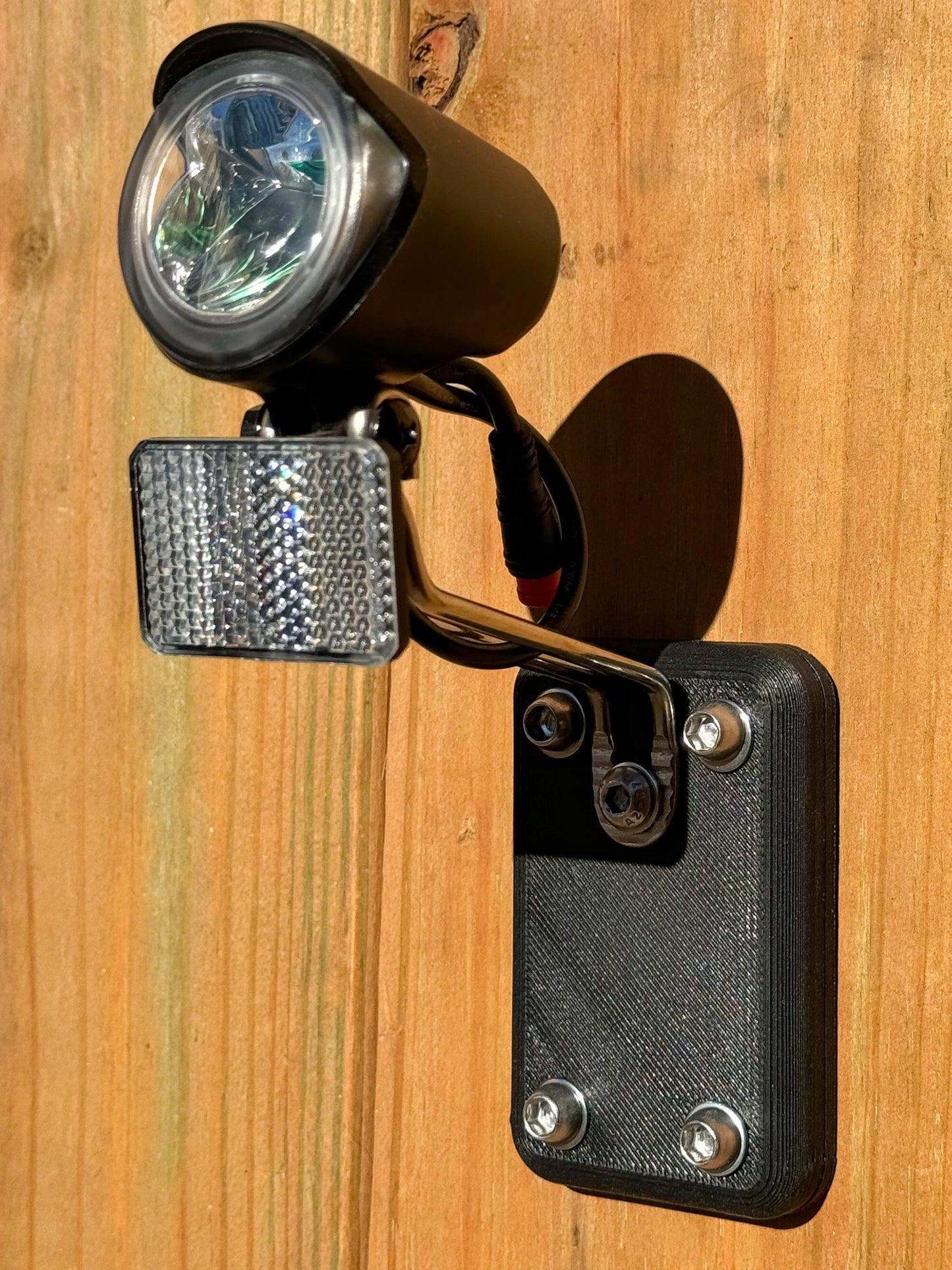 Beacon Bracket w/ AirTag Hideaway (For Lectric Bikes)